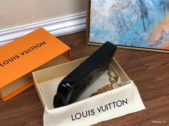 Affordable VUITTON FÉLICIE LOUIS POCHETTE 0620